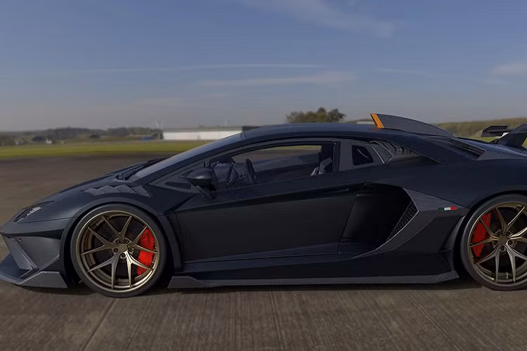 Hiện tại, bản độ này gần như đã hoàn thiện, gói nâng cấp từ Duke Dynamics gồm 26 chi tiết và, giá độ xe Aventador Duke Dynamics khoảng 50.000 USD (khoảng 1,13 tỷ đồng).