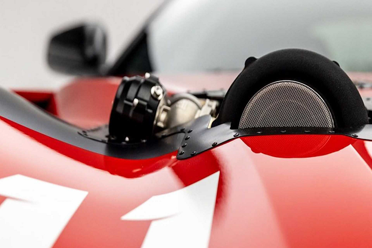 Trong quá trình nâng cấp, Aaron đã cố gắng giữ lại vị trí ban đầu của các bộ phận để có thể bảo dưỡng chiếc xe một cách dễ dàng và không gặp phải quá nhiều trở ngại do việc độ xe. Việc nâng cấp chiếc xe này đòi hỏi chủ sở hữu phải chấp nhận cắt bỏ đi một số phần trên nắp capo của xe cũng như một số sửa đổi cũng như trang bị thêm ở trong động cơ nguyên bản của chiếc Ferrari F12 Berlinetta.