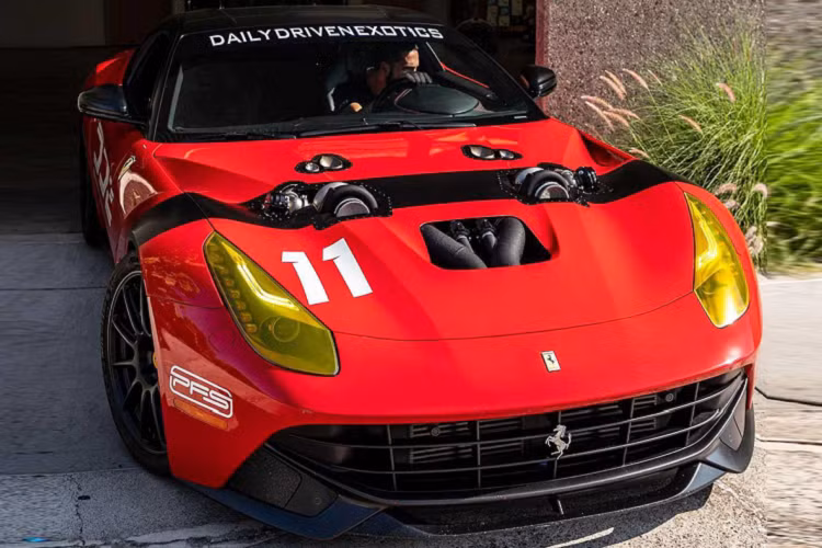 Chiếc xe được độ bởi thợ sửa xe hơi Aaron Kaufman. Anh đã độ chiếc Ferrari này cho kênh YouTube Daily Driven Exotics. Dự án bắt đầu vào năm 2020 và sau khi bị đại dịch trì hoãn, hiện tại chiếc xe đã chính thức được hoàn thành và tham gia vào những sự kiện xe hơi lớn nhỏ. Những người chơi xe tại DDE đã mua một chiếc F12 Berlinetta đã qua sử dụng với giá 300.000 USD và sau khi cầm lái chiếc xe trên đường thử, họ đã quyết định cần phải nâng cấp chiếc xe với bộ tăng áp kép.