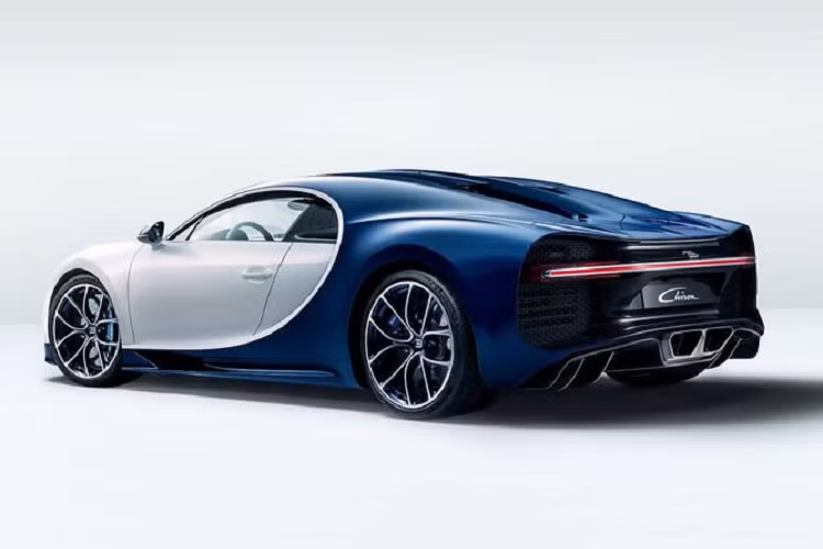 Hiện tại, công ty này đang bán khá nhiều nội thất phong cách Bugatti như ghế sofa Chiron, ghế bành Vitesse, bàn Florio, ghế sofa Le Mans, bàn và ghế Ettore, giường Lydia - đơn giản hơn so với chiếc giường kỹ thuật số trong bài và nó cũng tập trung vào sự thoải mái hơn.