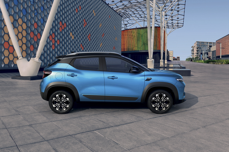 Tiếp theo là động cơ tăng áp 1,0 lít, cũng được sử dụng trên Clio và Captur ở châu Âu, sản sinh công suất 99 mã lực và mô-men xoắn 160 Nm, đi kèm với hộp số sàn 5 cấp, trong khi hộp số CVT sẽ ra mắt sau. Mức giá xe Renault Kiger 2021 chưa được công bố chính thức, nhưng dự đoán nó sẽ rất cạnh tranh ở Ấn Độ.