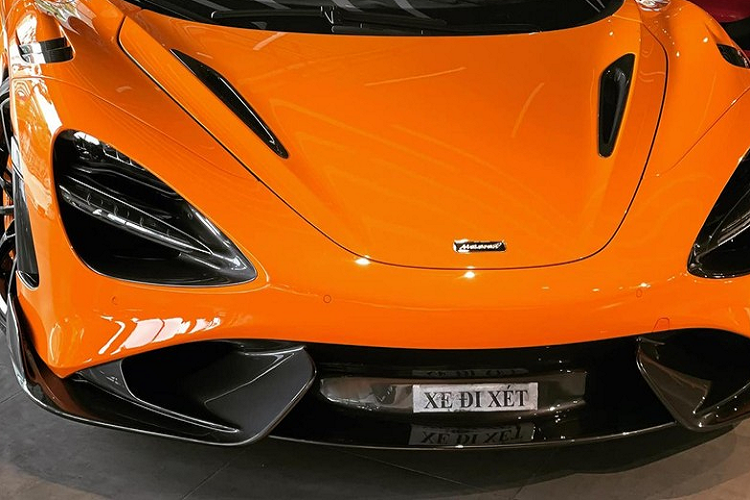 Một số ý kiến cho rằng, rất có thể chủ nhân của chiếc siêu xe McLaren 765LT, là 1 đại gia sinh sống ở tỉnh Kiên Giang đã bán lại mẫu xe giới hạn. Nhưng cũng có không ít thông tin cho biết xe vào Sài thành là để hoàn thành các thủ tục xét xe để sớm có biển số.