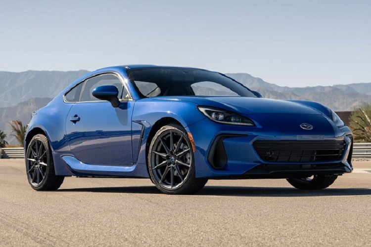 Subaru BRZ là mẫu xe hơi thể thao không được nhiều người Việt biết đến bởi số lượng bán ra ít và rào cản về mức giá bán cao. Cùng phân khúc với BRZ hiện nay là BMW Z4 lại được rất nhiều người biết tới. Giá xe Subaru BRZ 2022 chưa được hé lộ, nó dự kiến sẽ quay trở lại thị trường Việt vào khoảng cuối năm nay.