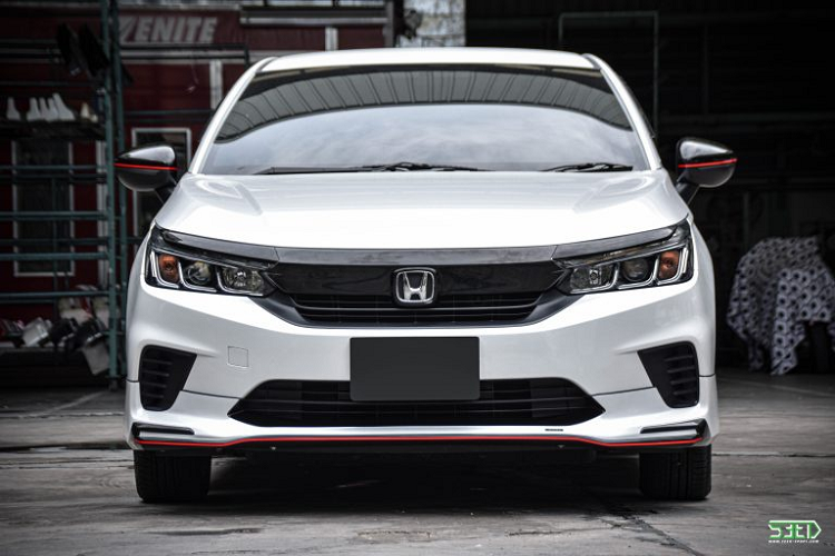 Hãng phụ tùng Seed Sport tại Thái Lan vừa cho ra mắt bộ bodykit thể thao của mẫu sedan hạng B - Honda City 2021 mới. Bộ bodykit này mang tới dáng vẻ khác biệt cho chiếc sedan hạng B của Honda.
