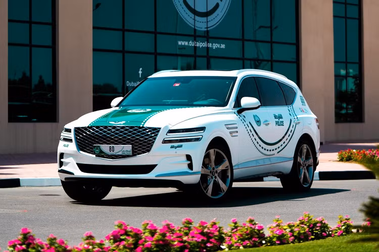 Genesis GV80 2021 moi gia nhap doi canh sat 