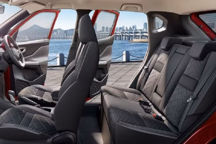 Khả năng bảo vệ phần ngực người dùng kém trong bài thử nghiệm va chạm một phần đầu xe chính là một trong những điểm trừ lớn nhất của Magnite.