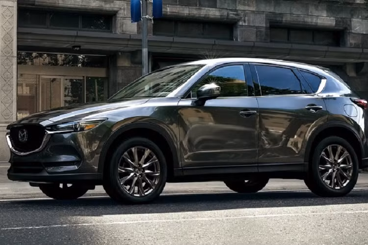 Mazda CX-8 va CX-5 moi them dan dong cau sau, dong co 6 xy-lanh