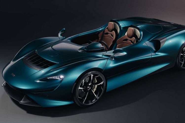 Đây cũng là lần hiếm hoi đại gia này chia sẻ về giá bán một chiếc xe mình mua công khai trên mạng xã hội, trước đó, Bugatti Veyron hay Pagani Huayra và các siêu xe khác đều được đại gia này mua âm thầm, không tiết lộ giá bán để dễ dàng làm thuế và các thủ tục thông quan khác. Việc trang bị kính chắn gió cho xe McLaren Elva có thể giúp chủ nhân cầm lái xe trên đường phố cảm thấy an tâm hơn bản không có kính, chuyện khôi hài từng xảy ra là 1 đại gia đã bị đá văng trúng vào mặt khi lái xe McLaren Elva chạy ngay phía sau một chiếc xe Ferrari F12tdf của bạn, hài hước hơn là 1 đại gia Trung Đông đã mất 1 cái nón kết xịn khi bất ngờ cho xe McLaren Elva tăng tốc trên đường phố London.