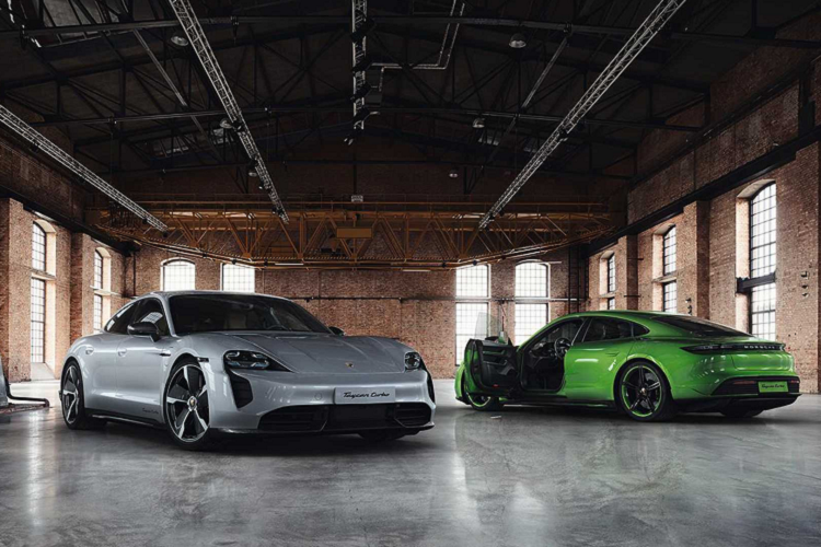 Việc xe điện và chi phí phát triển chúng ngày càng rẻ khiến nhiều hãng xe sang, xe thể thao vốn không thu nhiều lợi nhuận bắt đầu đầu tư vào mảng này. Dẫn đầu là Porsche với mẫu Taycan hiện đã vượt mặt doanh số của 911 tại nhiều thị trường lớn. BMW với dòng sản phẩm “i” tiếp tục được phát triển, mới nhất là iX và trong tương lai sẽ là i4.