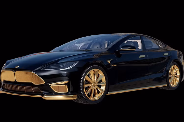 Tesla Model S Plaid được trang bị 3 động cơ điện cho tổng công suất hơn 1.100 mã lực, tăng tốc 0-100 km/h trong vòng chưa đầy 2 giây, tốc độ tối đa 320 km/h. Tesla Model S Plaid+ có phạm vi hoạt động tối đa lên đến 836 km cho một lần sạc.