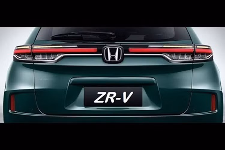 Hai cấu hình động cơ này mang đến cho ZR-V sức mạnh lần lượt là 89 mã lực / 110 Nm và 120 mã lực / 145 Nm. Bên cạnh đó, giới truyền thông Indonesia còn đưa ra dự đoán rằng tùy chọn động cơ xăng tăng áp 1.0L trên Honda City RS rất có thể sẽ được áp dụng cho Honda ZR-V 2022.