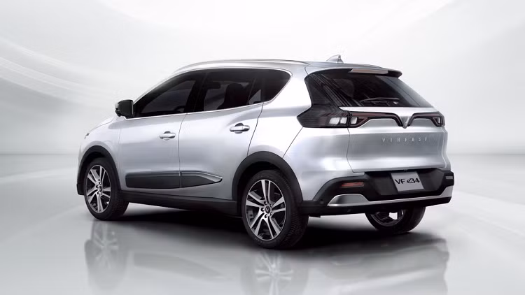 VinFast VF e34 nhan hon 25.000 khach dat coc sau 3 thang-Hinh-3