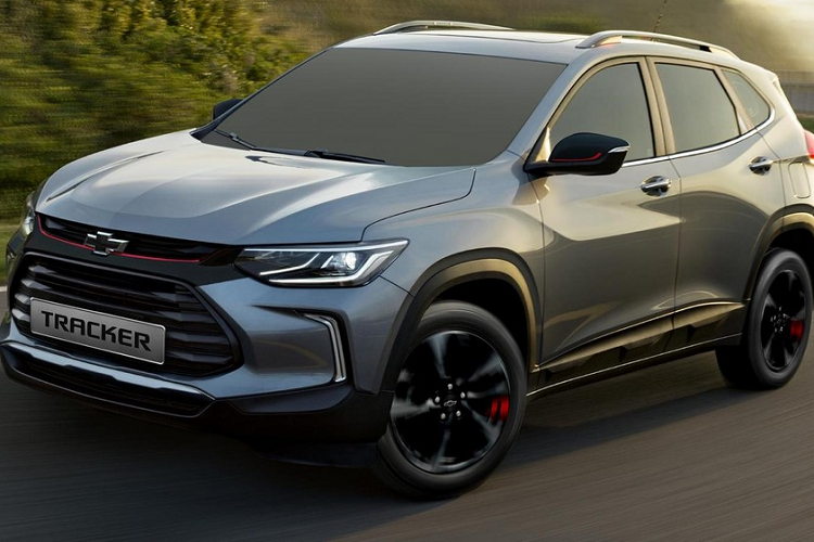 Từ năm 2019 đã có tin đồn về việc mẫu SUV cỡ B Chevrolet Tracker hoàn toàn mới được phân phối tại thị trường Đông Nam Á. Sau gần 2 năm, tin đồn này mới trở thành sự thật khi Chevrolet Tracker 2021 được tung ra tại thị trường Philippines.