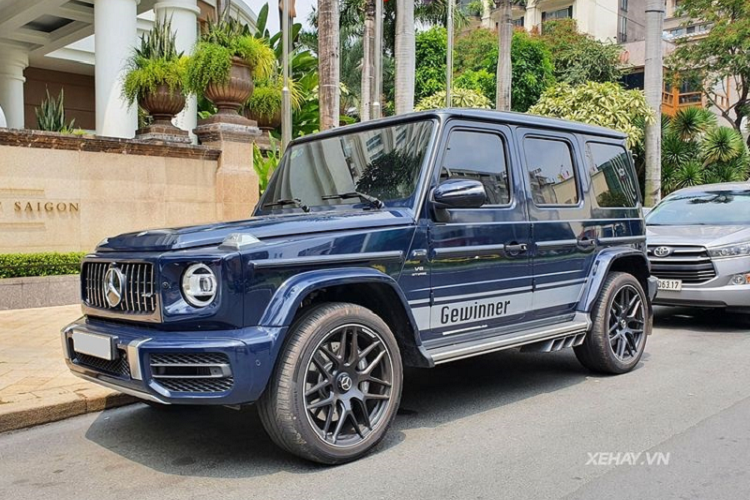 Mẫu SUV hạng sang Mercedes-AMG G63 Gewinner MBS đã được đưa về nước vào nửa đầu năm nay thông qua một đại lý nhập khẩu xe sang tư nhân. Như tên gọi, G63 Gewinner MBS là một sản phẩm sáng tạo của hãng độ MBS danh tiếng.