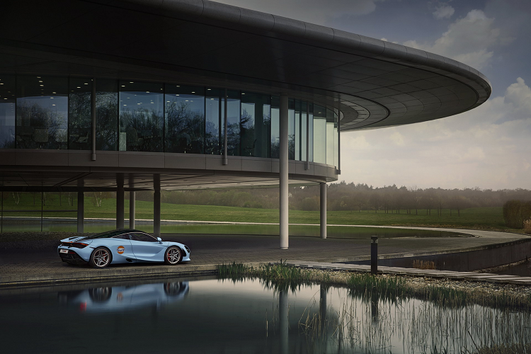 Chiếc McLaren 720S độc nhất vô nhị này được trang bị bộ mâm năm chấu kép với thiết kế hình sao, làm bằng nhôm nhẹ và sơn màu bạc. Viền mâm được tô điểm bằng đường viền màu màu cam đứt đoạn, hệ thống phanh phía trong cũng nổi bật với cùm phanh màu cam. Các chi tiết ở cản trước, hốc đèn và nắp động cơ phía sau được sơn đen bóng thay vì ốp sợi carbon.