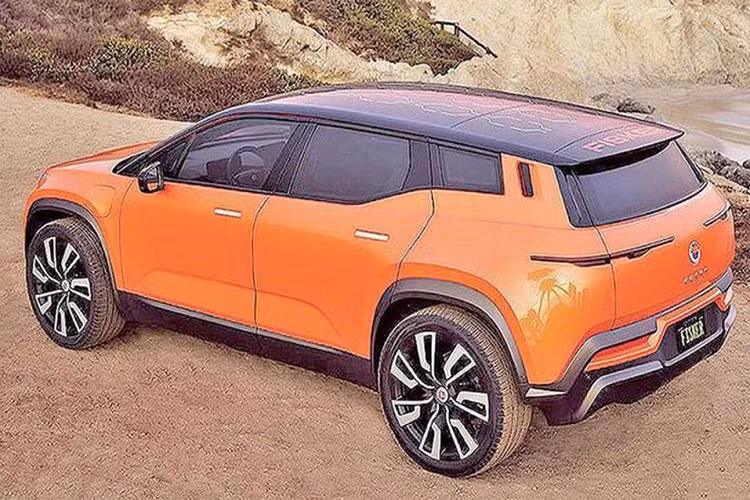 VinFast có kế hoạch mở showroom đầu tiên tại Mỹ vào năm 2022 và bắt đầu nhận đơn đặt hàng trước từ khách hàng Mỹ vào nửa đầu năm sau, theo Automotive News. Hãng xe Việt vừa nhận khoản ưu đãi thuế 20,5 triệu USD từ chính quyền bang California (Mỹ) nhờ cam kết đầu tư bền vững, thiết lập trụ sở chính cho các hoạt động kinh doanh tại Mỹ và tạo ra ít nhất 1.065 việc làm toàn thời gian tại địa phương.