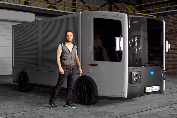 Coolon sẽ cung cấp mẫu LCV với cả cấu hình hệ dẫn động cầu trước và AWD với các mô tơ điện sản sinh 161 mã lực, 250 Nm mô-men xoắn cực đại, cho phép đạt tốc độ tối đa 90 km/h. Các mô-đun pin lithium-sắt-phốt phát sẽ bao gồm nhiều khối 4 kWh, cung cấp phạm vi hoạt động lên đến 300 km.