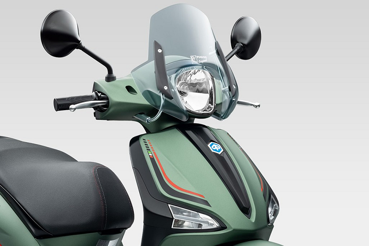 Phiên bản đặc biệt Piaggio Liberty S 2021 trang bị động cơ I-Get vận hành mạnh mẽ, tiết kiệm nhiên liệu, đem đến cảm giác lái mượt mà êm ái; các tính năng an toàn như hệ thống chống bó cứng phanh ABS, khóa từ chống trộm cùng cảm biến nghiêng an toàn, đèn định vị LED.