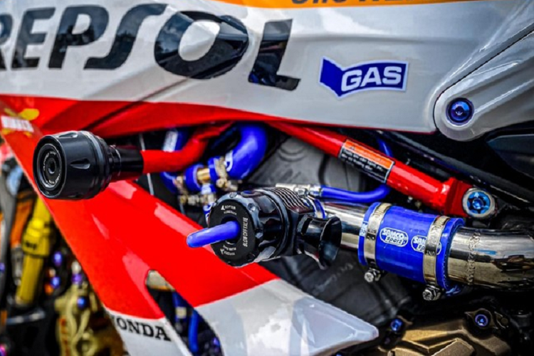 Theo dự đoán, trị giá của chiếc Honda Winner X sau khi được xưởng độ hoàn thiện có thể lên tới gấp 4 lần so với giá trị nguyên bản của mẫu xe Underbone côn tay nổi tiếng này.