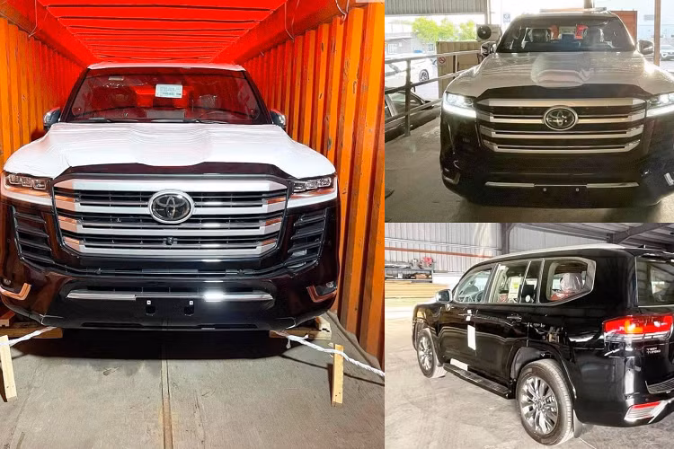 Có được suất mua xe từ rất sớm, đơn vị nhập khẩu tư nhân đã và đang đưa Toyota Land Cruiser 2022 mới về nước. Được biết số lượng xe được nhập về khoảng 5 chiếc. Trong ảnh là những chiếc xe SUV Land Cruiser 2022 được đóng thùng, chuẩn bị về Việt Nam - xe được đơn vị nhập tư nhập khẩu trực tiếp từ thị trường Trung Đông. 