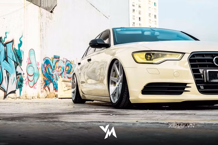 Thông thường, những mẫu A6 trong nước thường chỉ được chủ nhân độ phần body-kit theo phong cách RS6 thể thao, tương tự như cách các Bimmer độ mẫu 5-Series lên M5.