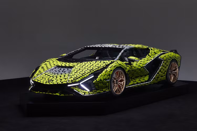 Nếu bộ lắp ghép tỷ lệ 1:8 của Lamborghini Sian từ lego chưa đủ chi tiết và đẹp mắt, người chơi mô hình có thể lựa chọn bản sao mới nhất vừa được Lego chế tạo với kích cỡ tương đương xe thật.