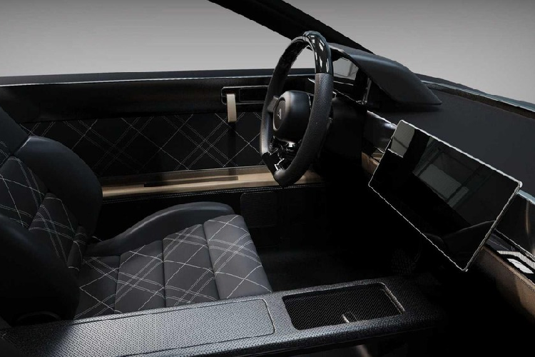 Alpha nói rằng họ đã thiết kế Jax cho “những người tiêu dùng tìm kiếm hiệu suất dẫn động 4 bánh mạnh mẽ mà không thải khí carbon”. 