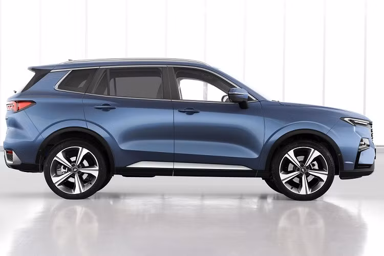 Theo hãng Ford, tốc độ tối đa của mẫu SUV mới là 180 km/h. Dự kiến, Ford Equator Sport 2022 sẽ được trưng bày trong triển lãm Ô tô Quảng Châu 2021 diễn ra vào cuối tháng này. Giá xe Ford Equator Sport 2022 hiện chưa được hé lộ. 