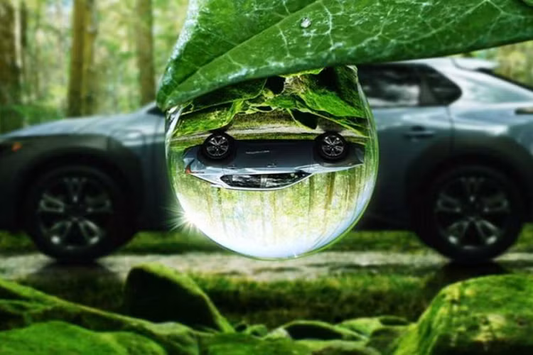 Theo như tiết lộ mới nhất của hãng xe Nhật Bản, Subaru Solterra 2023 mới sẽ có khoảng sáng gầm nổi bật và hệ dẫn động 4 bánh toàn thời gian đối xứng tiêu chuẩn, hứa hẹn sẽ cung cấp cho chiếc SUV điện khả năng chinh phục địa hình ấn tượng dưới mọi điều kiện thời tiết.