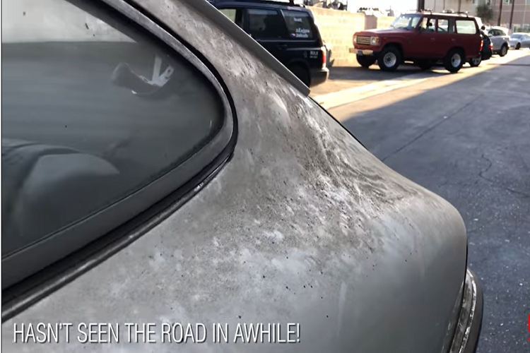 Ngày nay, một chiếc 911S sẽ dễ dàng kiếm được 150.000 USD nếu ở tình trạng bảo dưỡng hoặc phục chế hoàn hảo. Một chiếc xe như vậy gần đây đã xuất hiện trên YouTube "I am detailing" chuyên về nội dung làm chi tiết hóa xe, và nó đi kèm với một câu chuyện thú vị.