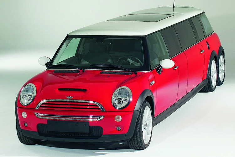 Trong khi, những chiếc Mini thông thường đã tìm thấy lượng người hâm mộ của riêng mình, XXL có lẽ đã không thu hút nhiều sự chú ý như BMW mong đợi và không hề được đưa vào sản xuất. Tất nhiên, nó cũng có thể chỉ đơn giản là một chiêu trò để tạo thêm tiếng vang cho thương hiệu chứ không phải là một sản phẩm nghiêm túc.