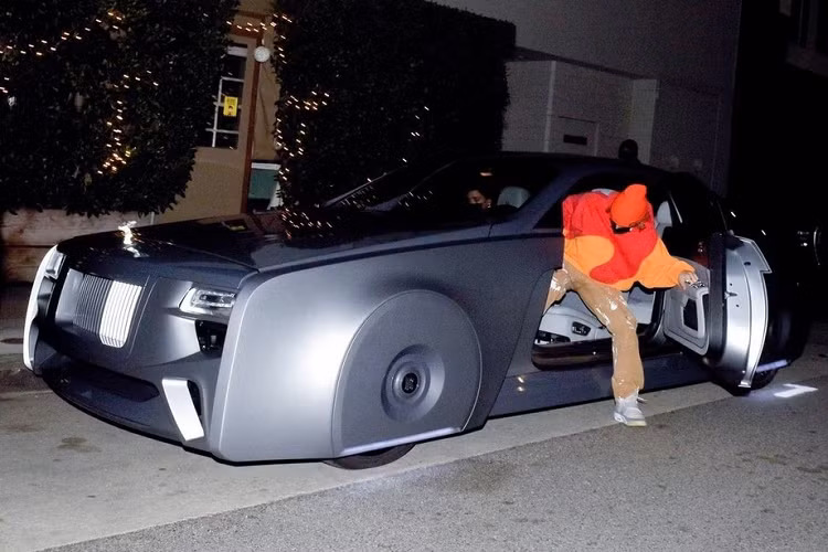 Justin Bieber cam lai xe sieu sang Rolls-Royce 103EX “kich doc“