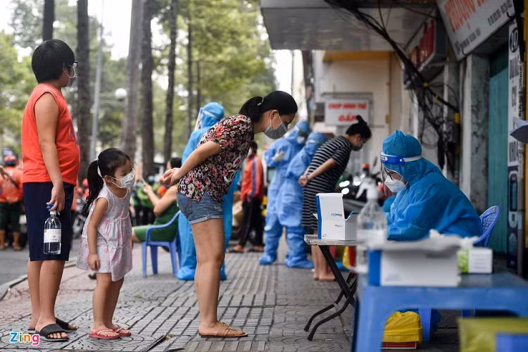 3 quan, huyen o TP.HCM tang cap do dich