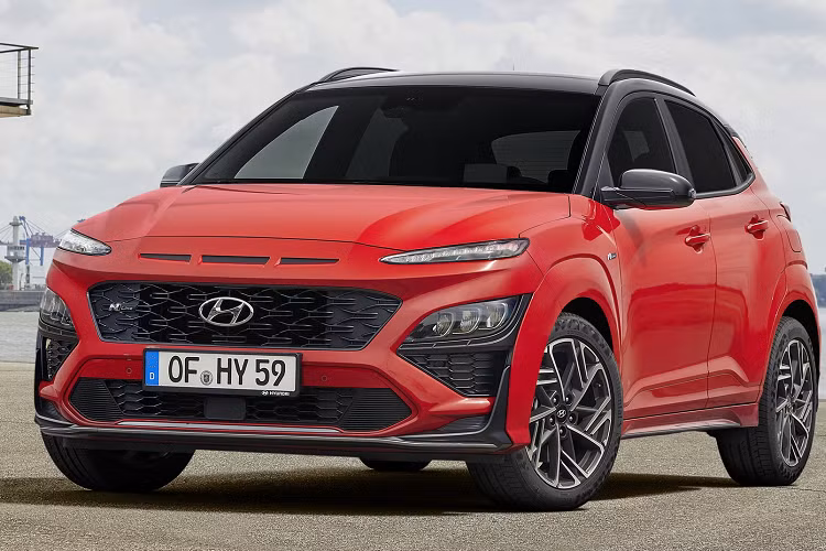 Trong buổi ra mắt trực tuyến của Hyundai Kona 2021 nâng cấp vào tháng trước, Hyundai đã tiết lộ phiên bản N Line thể thao của mẫu SUV hạng B. Hãng cho biết xe sẽ sớm ra mắt tại Đông Nam Á, cụ thể là tại Malaysia.