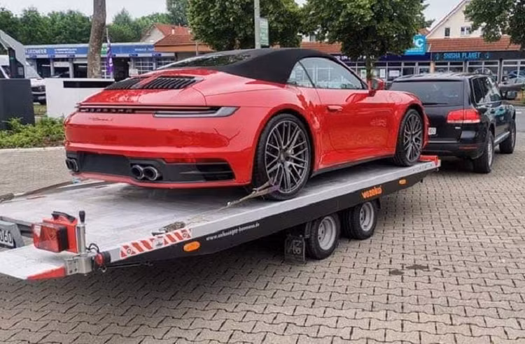 Dai gia Binh Phuoc tau Porsche 911 Carrera S 2021, gan 9 ty dong