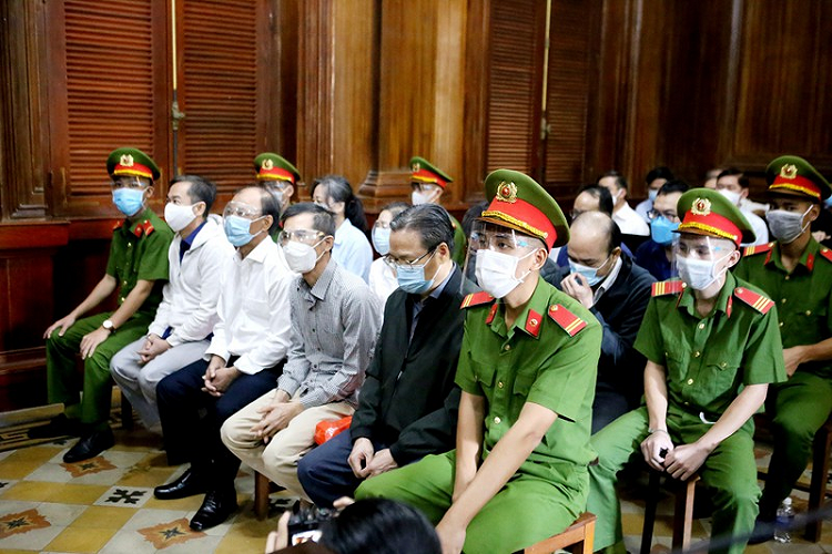 Ong Le Tan Hung noi khong co dong co vu loi va chia loi-Hinh-2