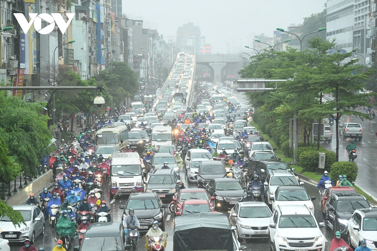 Ha Noi cam xe may khu vuc noi do tu nam 2025: Nong voi qua se hong viec-Hinh-2