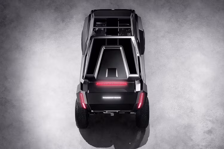 Một điều thú vị là Thundertruck có thể trở thành sự thật. Trả lời phỏng vấn với Fast Company, hai nhà sáng lập Wolfgang, Colin Jeffery và Mike Geiger, nói rằng Thundertruck được thiết kế để làm một mẫu xe có chức năng thật, với sự giúp đỡ từ những chuyên gia trong ngành ôtô. Nó đại diện cho nhận thức rằng hầu hết những mẫu bán tải điện được lên kế hoạch cho vài năm tới đều chỉ là biến bản của những mẫu bán tải truyền thống sẵn có – nói đơn giản là những chiếc xe có cùng thiết kế, nhưng với hệ truyền động điện.