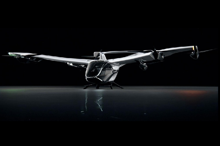 Nhà sản xuất máy bay nổi tiếng Airbus mới đây đã hé lộ kế hoạch đối với xe bay CityAirbus NextGen, một phương tiện bay cất và hạ cánh thẳng đứng chạy bằng điện (eVTOL) với cánh cố định, đuôi hình chữ V, và một hệ thống đẩy phân phối độc đáo với 8 bộ cánh quạt cố định chạy điện. Mẫu taxi bay này có 4 chỗ ngồi và có thể sử dụng cho nhiều mục đích khác nhau.