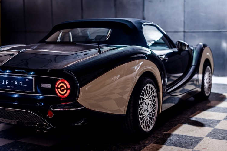 Hurtan cũng sẽ trình làng thêm phiên bản mui cứng, phát triển từ MX-5 RF, dự kiến ra mắt vào cuối năm nay.