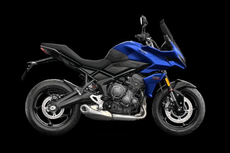 Ngoài ra, Triumph cũng mang đến các tùy chọn tiện ích để người dùng nâng cấp cho Tiger Sport 660 như hệ thống sang số nhanh hai chiều, tay lái tích hợp sưởi, cổng sạc USB dưới yên xe, hệ thống giám sát áp suất lốp và khung chống đổ.