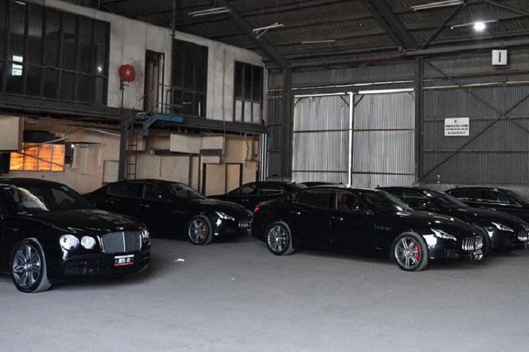 Mới đây, ông John Pundari, Bộ trưởng Bộ Tài chính của Papua New Guinea đã thừa nhận việc mua dàn xe sang này là "một sai lầm nghiêm trọng". "Nếu biết trước, ngay từ đầu, chúng tôi đã không mua những chiếc Maserati này. Chúng tôi đã phạm sai lầm nghiêm trọng. Nếu không có đại lý Maserati nào ở Papua New Guinea thì chẳng có lý do gì để mua những chiếc xe này", ông Pundari nói với phóng viên tờ Post Courier.