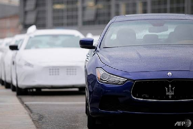 Vào năm 2015, hãng BMW đã tài trợ hơn 200 chiếc ô tô để phục vụ Hội nghị cấp cao APEC tổ chức tại Philippines. Sau sự kiện, những chiếc xe BMW đã được thanh lý cho người dân. Trong khi đó, Maserati chưa có đại lý chính hãng ở Papua New Guinea nên không thể có chuyện tài trợ như BMW.