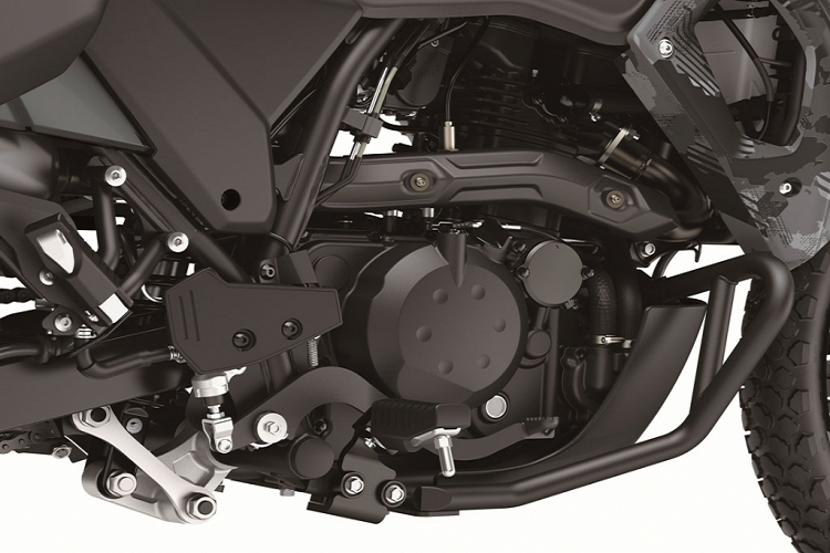 Hộp số 5 cấp được điều chỉnh để chuyển số mượt mà hơn.