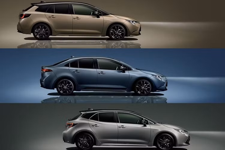 Mọi chiếc Toyota Corolla 50 Million Edition đều dùng động cơ nạp khí tự nhiên 1.8L kết hợp động cơ điện, sản sinh công suất 121 mã lực, đi kèm hệ dẫn động cầu trước và hộp số CVT. Riêng sedan và Touring sẽ có thêm tùy chọn dẫn động 4 bánh E-Four.