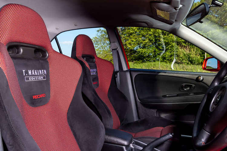 Tại thời điểm ra mắt, giá xe Mitsubishi Lancer Evolution VI Tommi Makinen Edition có mức giá công bố khoảng 32.995 bảng Anh, tức khoảng 69.540 USD (khoảng 1,6 tỷ đồng) so với tỷ giá hiện nay.