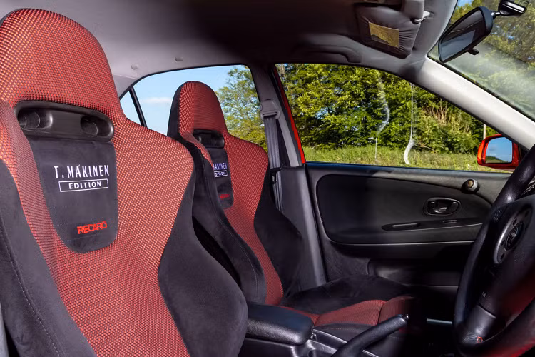 Tại thời điểm ra mắt, giá xe Mitsubishi Lancer Evolution VI Tommi Makinen Edition có mức giá công bố khoảng 32.995 bảng Anh, tức khoảng 69.540 USD (khoảng 1,6 tỷ đồng) so với tỷ giá hiện nay.