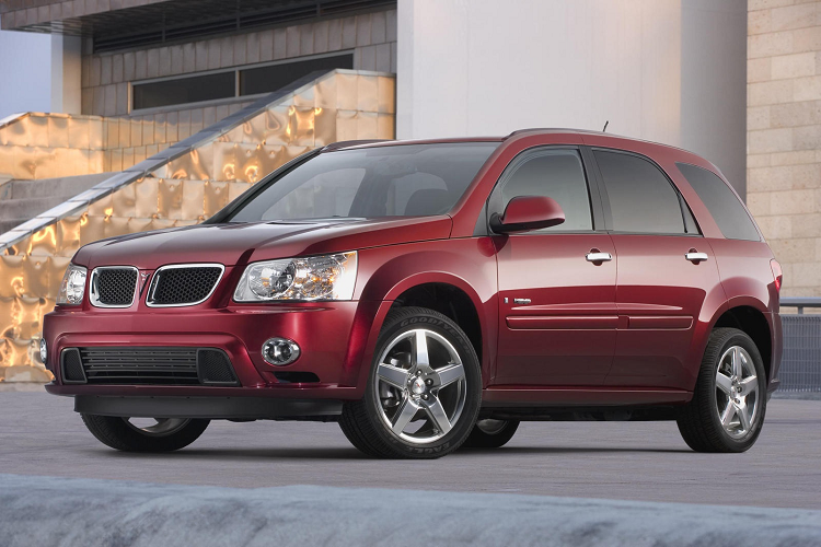 Pontiac Torrent GXP: Về cơ bản đây là một chiếc xe SUV Chevrolet Equinox với hệ thống treo cứng cáp hơn, phiên bản GXP đi kèm với động cơ V8 3.6L cho công suất 264 mã lực. So với chiếc Torrent tiêu chuẩn, bản GXP dùng trợ lực lái thủy lực thay vì trợ lực điện, hệ thống treo có thể điều chỉnh. Rất ít người biết đến Pontiac Torrent GXP vì chỉ được bán trong năm 2008.
