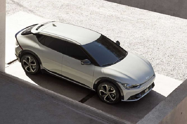 Tùy theo từng biến thể, xe sẽ được trang bị các hệ truyền động điện khác nhau. Phiên bản rẻ nhất sẽ có gói pin 58 kWh cung cấp năng lượng cho động cơ điện đặt sau, sản sinh công suất 168 mã lực. Cấu hình AWD sẽ có thêm một động cơ thứ hai, cho tổng sức mạnh 232 mã lực.