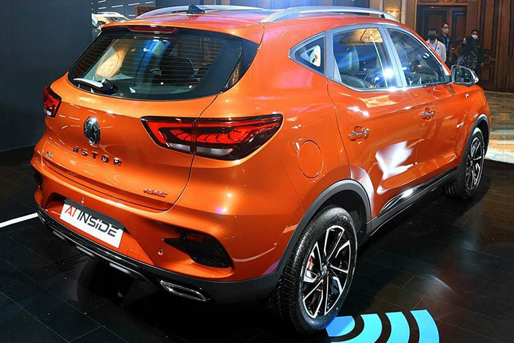 Nguồn cung cấp sức mạnh cho MG Astor 2021 ở thị trường Ấn Độ là 2 loại động cơ khác nhau. Thứ nhất là động cơ xăng 4 xi-lanh, hút khí tự nhiên, dung tích 1.5L, sản sinh công suất tối đa 110 mã lực và mô-men xoắn cực đại 144 Nm.